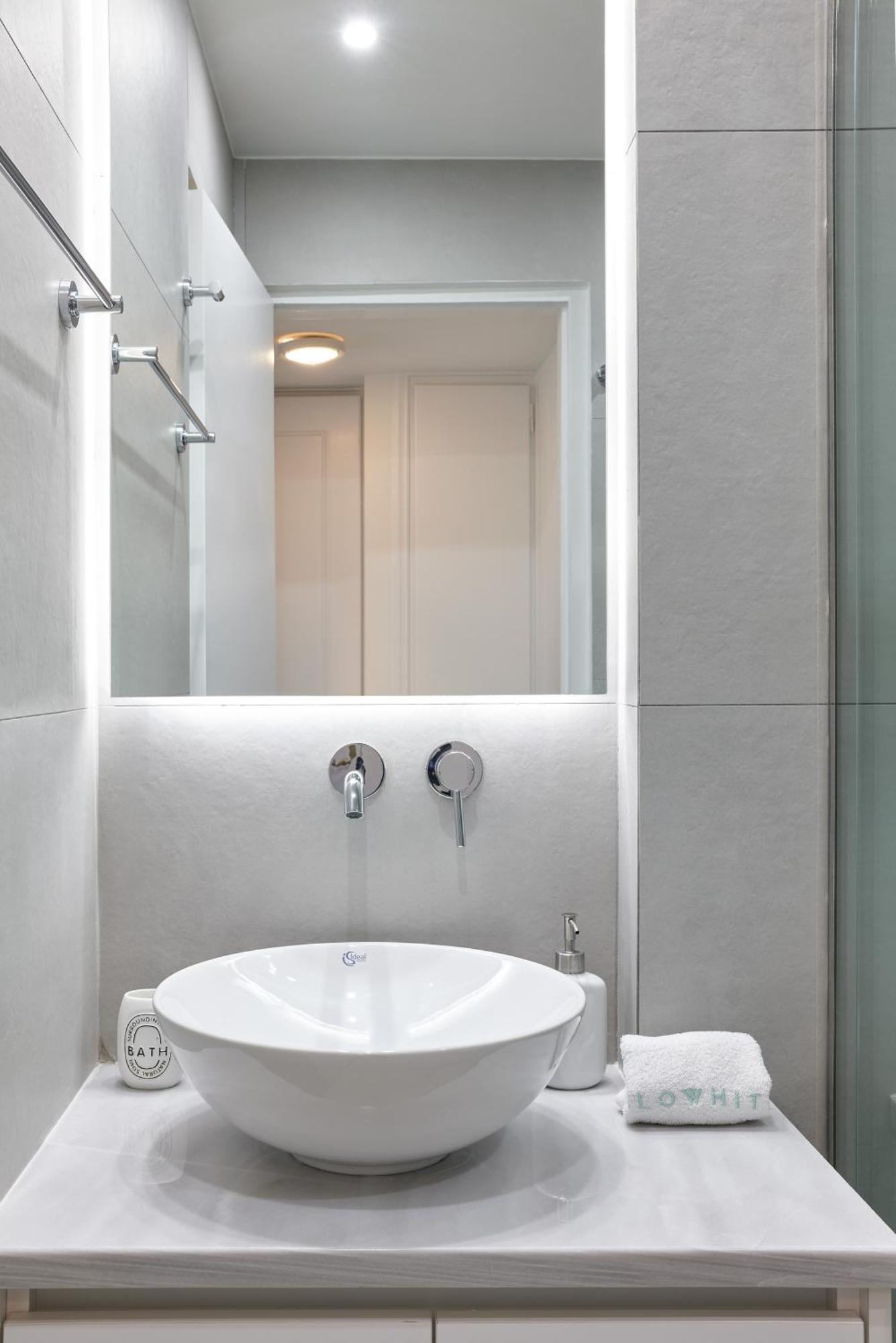 Chic One Bd Apartment With Hilton View Athene Buitenkant foto