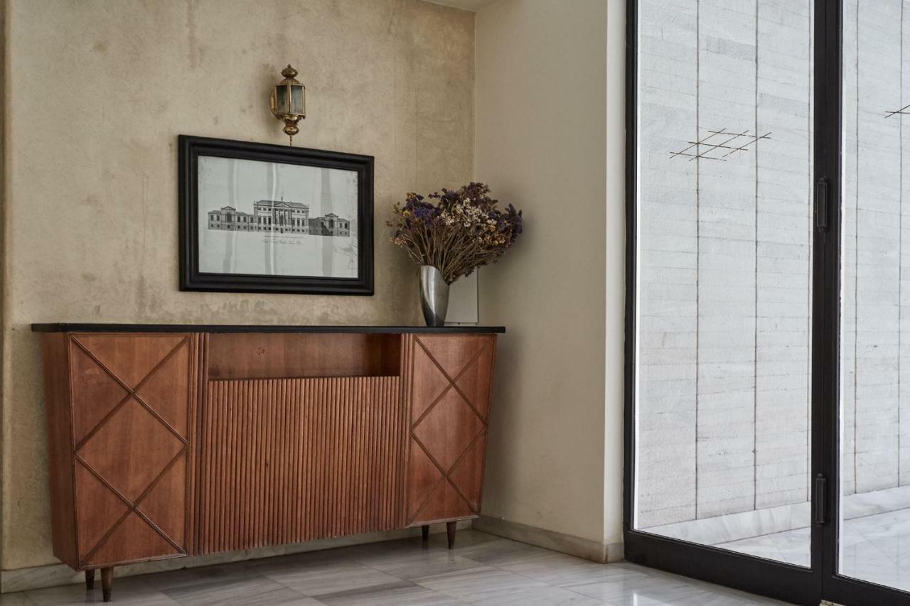 Chic One Bd Apartment With Hilton View Athene Buitenkant foto