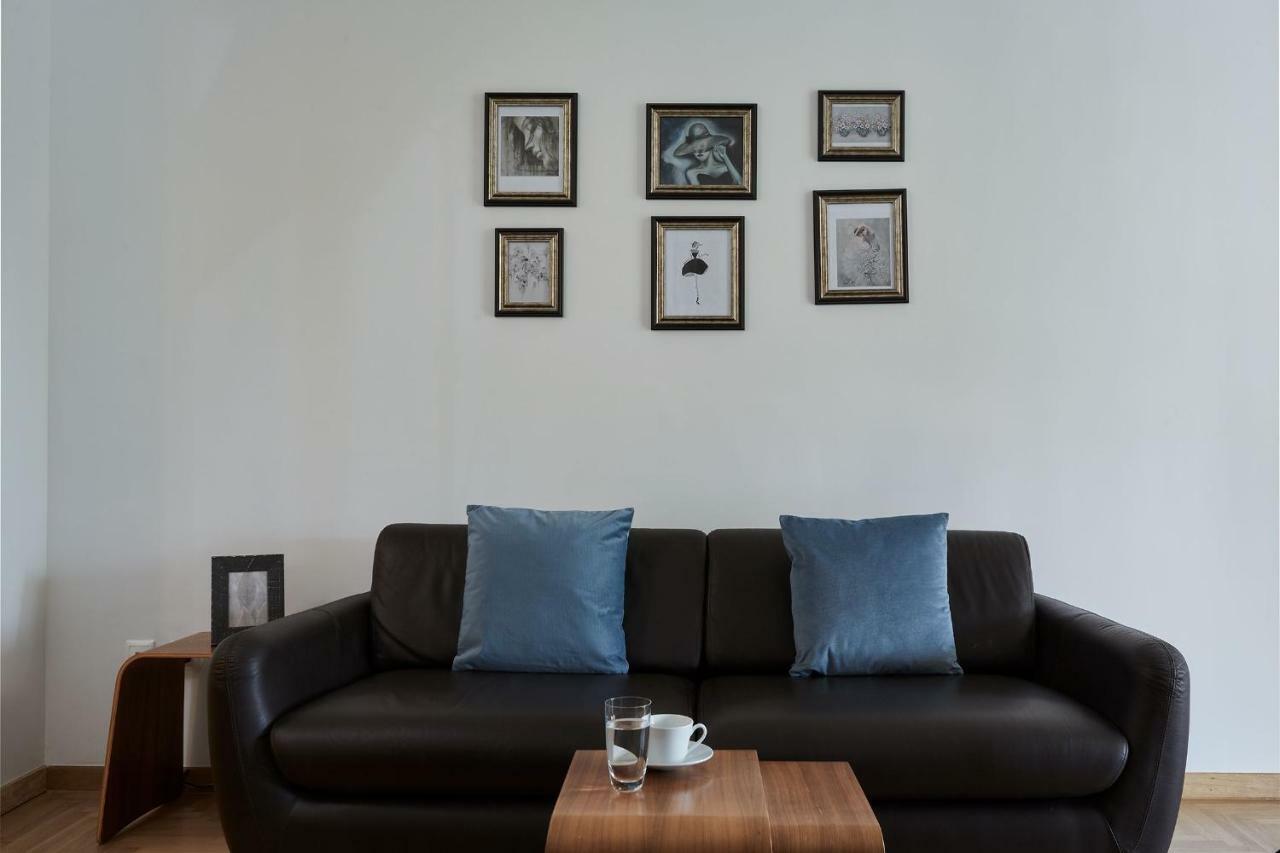 Chic One Bd Apartment With Hilton View Athene Buitenkant foto